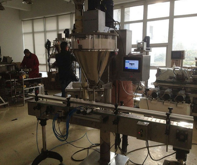 Automatic powder filling machine auger filler fine flour bottling filling equipment with deliverying conveyor belt 