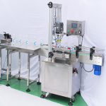 Automatic inline screw capping machine manual caps feeding equipment capper equipment for plastic bottles