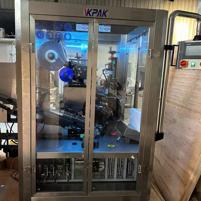 Automatic Plastic Soft Tubes Labeling Machine With Tubes Feeding System