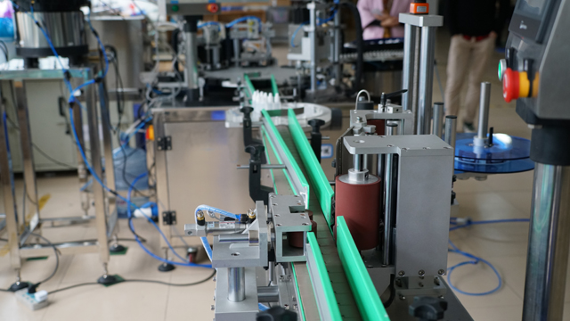 filling capping labeling.jpg