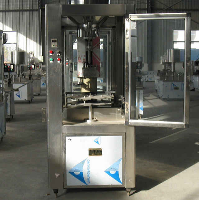 automatic plugging machinery.jpg