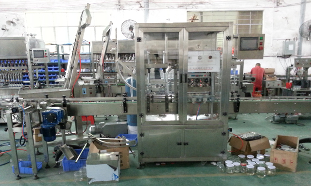 automatic vacuum capping