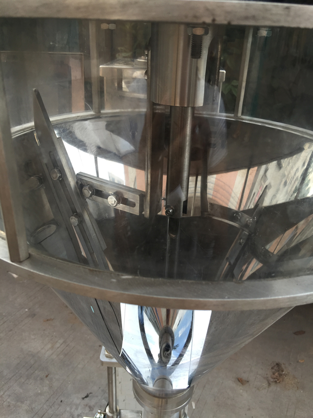 new machine for powder filling (1).jpg