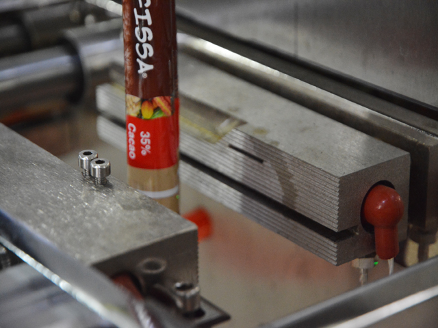 controlling information for packing.jpg