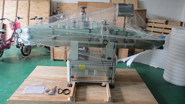 wooden case packing for labeling machine.jpg