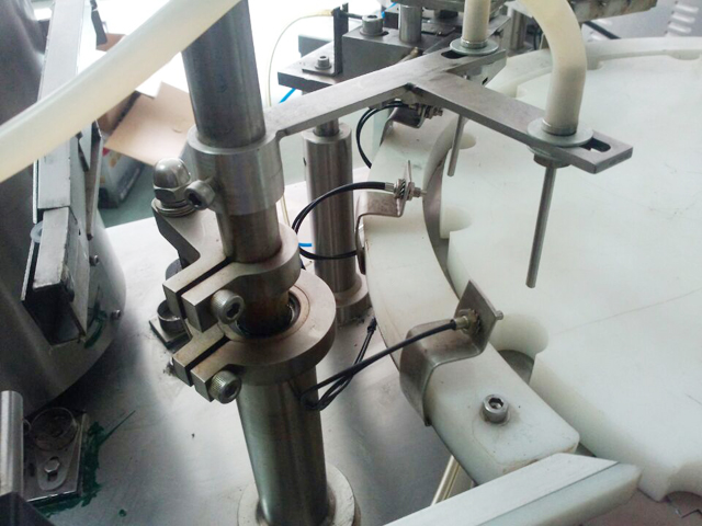 diving filling nozzles.jpg