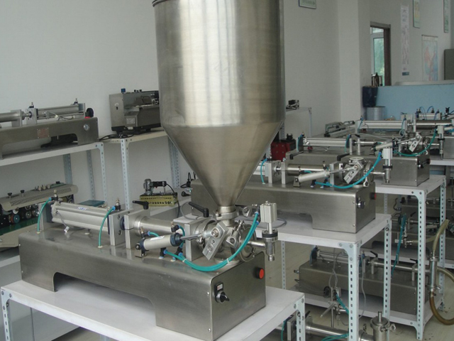 CREAM&LIQUID filling machine.jpg