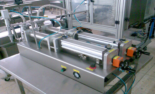 pneumatic filling machine liquid lotion cream pneumatic filling machinery.jpg