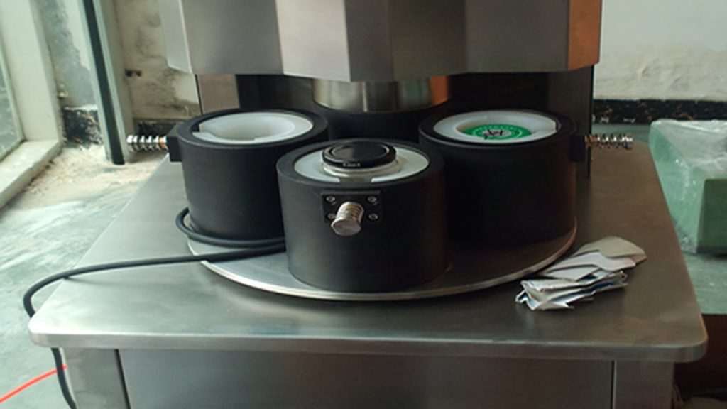 Glass Jars Semi Automatic Vacuum Capping Machine Food Sealer Equipment ...