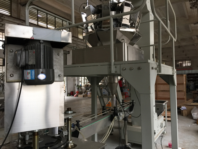 CANS FILLING SEALING MACHINE close shot.jpg