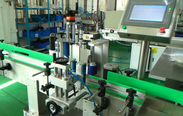 close picture for labeling machine.jpg