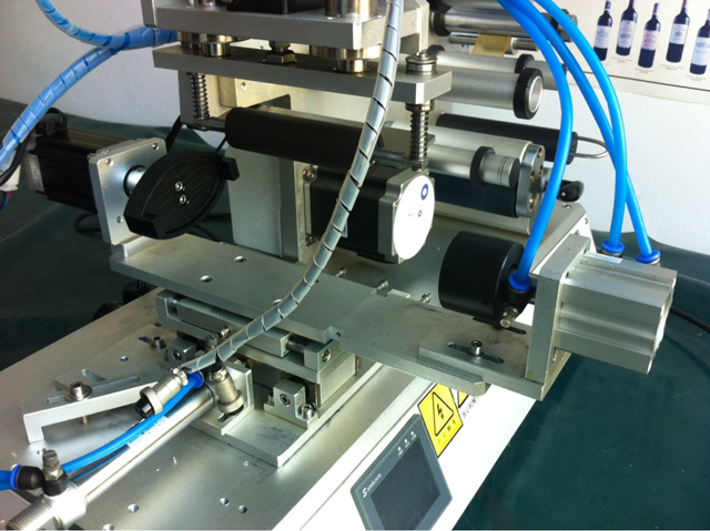 labeling machines labeling head .jpg