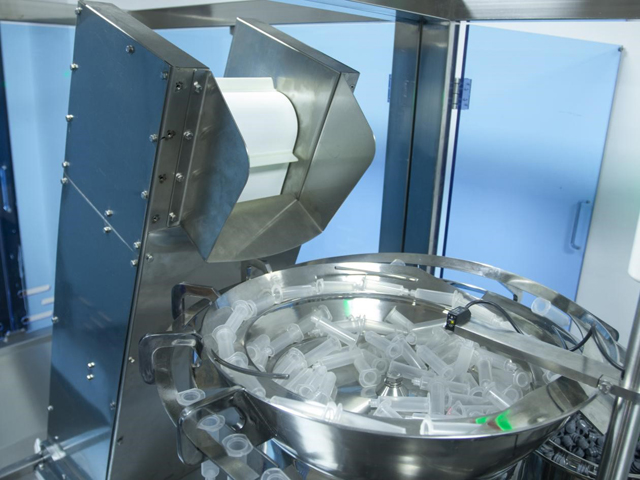 Details of syringes filler.jpg