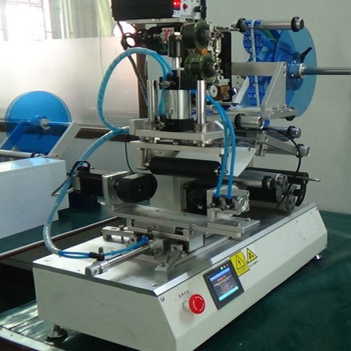Pneumatic Flat Square Round Bottles Rolling Labeling Machine With Coder