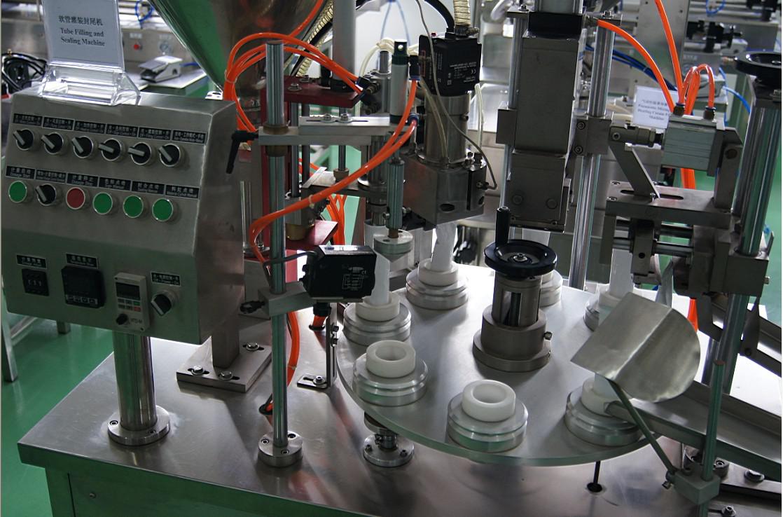 filling sealing for tubes1.jpg