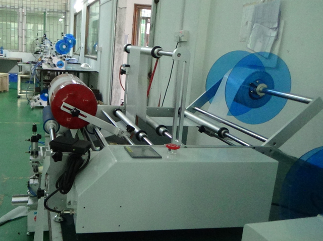 fire extinguisher labeller equipment semi automatic.jpg