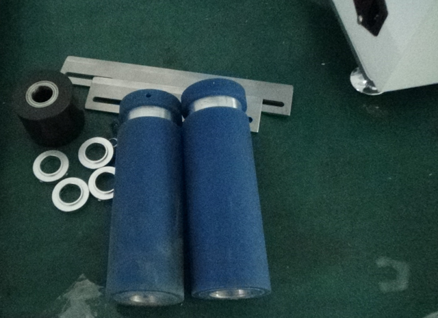 spare parts for different sizes of bottles.jpg