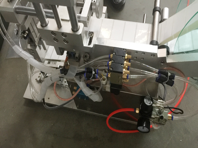 cable labeling equipment semi automatic wire labeling machine.jpg