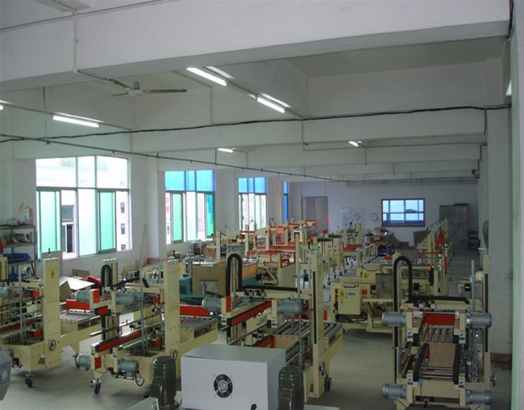 semi automatic carton sealing equipment carton sealer equipment semi auto.jpg