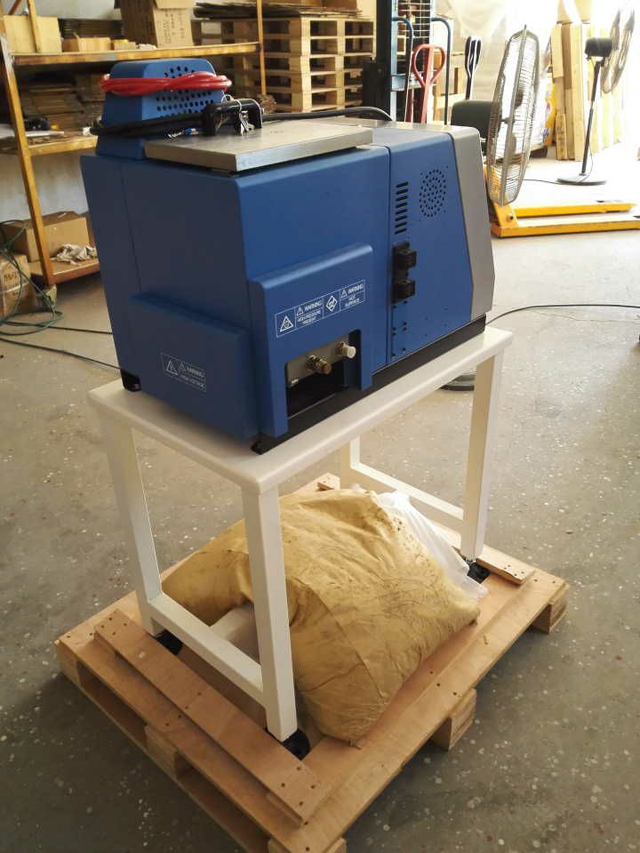CARTON sealer equipment linear.jpg