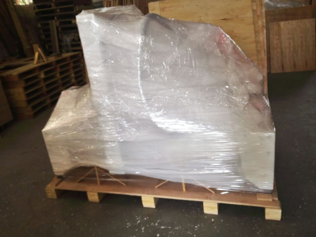 carton sealing machine in wrapping foam.jpg
